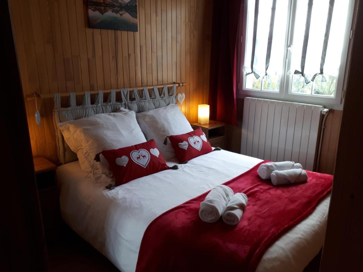 Bed and Breakfast L'Aur~Elie Lalinde Экстерьер фото
